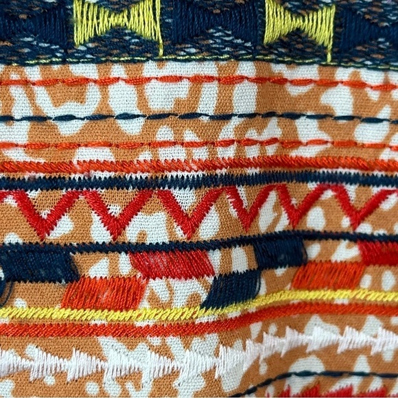 Gorgeous embroidered smocked tunic with muted oranges Large - Picture 9 of 16